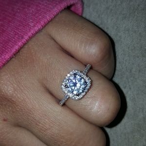 🛍SOLD🛍 Sterling silver zirconia ring